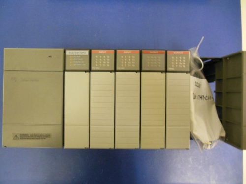 Allen Bradley SLC 500 Power Supply W/SLC 5/01 CPU, (2) INPUT, (2) OUTPUT MODULES