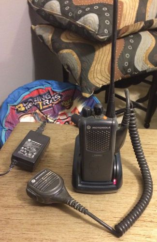 Motorola pr860 portable vhf 136-174 mhz, 1w to 5w, 16 channel radio, plus extras for sale