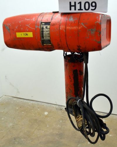 Cm valustar 1 ton electric powered chain hoist for sale