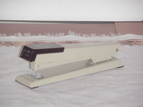 Vintage BANK of AMERICA Bates 500 Stapler