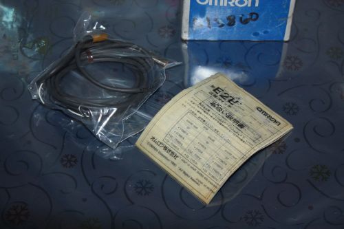 OMRON E2E-X1125Y2 PROXIMITY SENSOR NIB                                     (D-2)