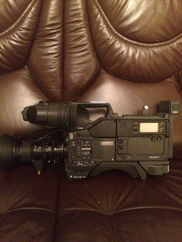 Sony Dxc-d30 Dsr-1 Fujinon Aspheric 16x Tv Zoom Lens
