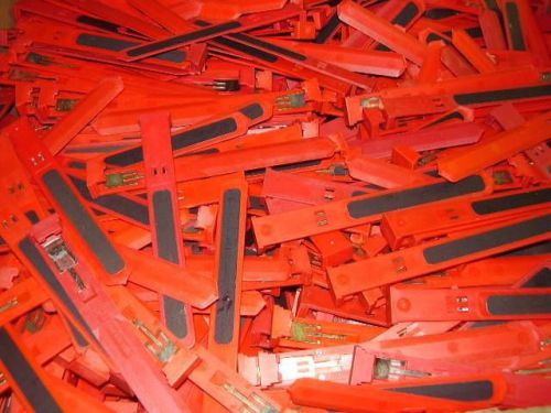 Lot of 1000  Red Tag DVD Case Locks - Security clips