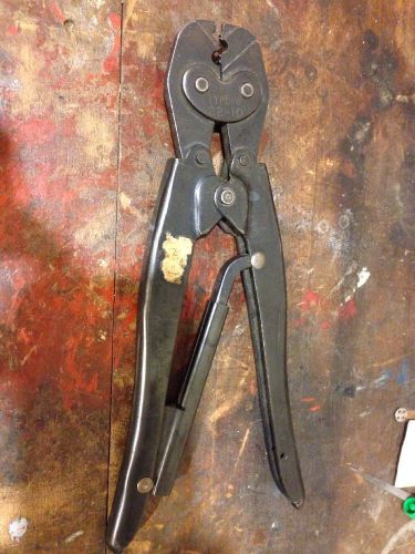 AMP 49935 Type W 22-10 1-9 Type W Crimping Tool