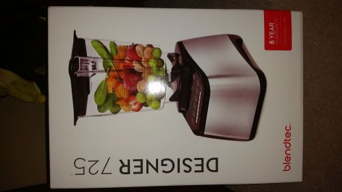 Brand New Blendtec Designer 725