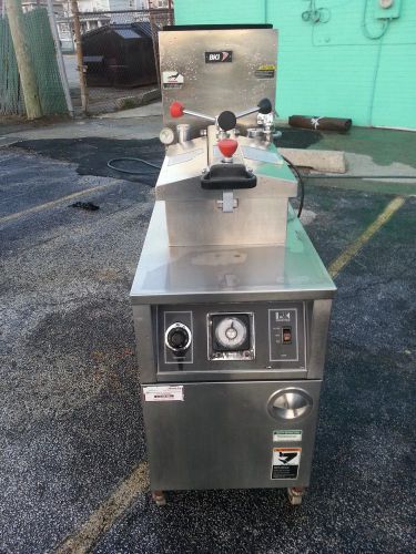 BK Industries LGF-F Deep Fryer