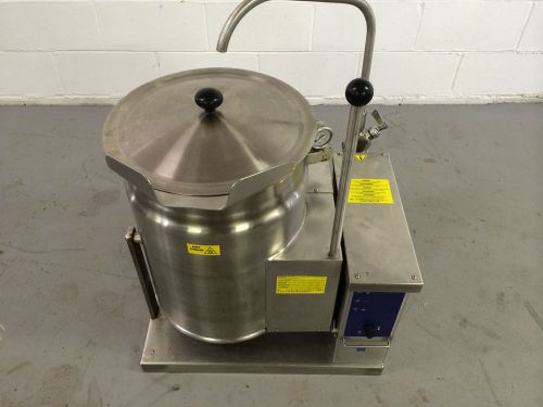 Cleveland kgt-6-t steam jacketed manual tilt kettle natural gas for sale