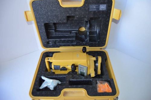 TOPCON DT-200 SERIES DT-209 DIGITAL THEODOLITE EXCELLENT CONDITION