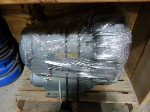 Gast Regenair Regenerative High Volume Vacuum/Blower R7100A-3 10HP 425CFM NEW