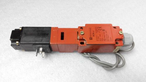 TELEMACANIQUE XCK-J LIMIT SWITCH