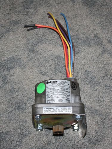 Barksdale pressure or vacuum actuated switch for sale