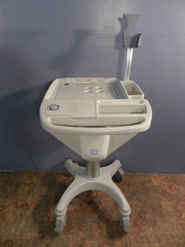 GE Mac EKG Mobile Cart