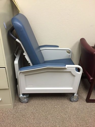 Reclining Geriatric Chair