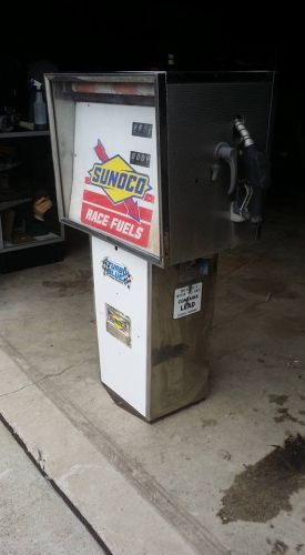 1970&#039;s A.O. Smith Gas Pump.