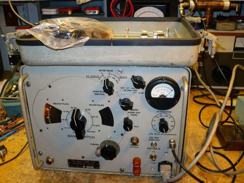 Ham Radio: AN/URM 25F RF Signal Generator, 10khz ~ 50mhz, Overhauled .