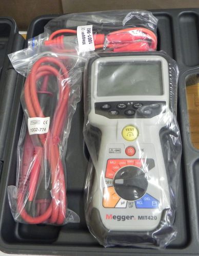 Megger MIT400 SERIES insulation tester