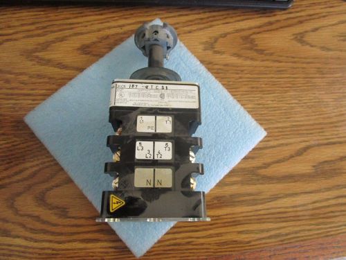 Siemens Model: 3LC5-187-2TC51 Disconnect Switch  &lt;