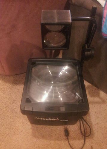 DUKANE SunSplash 2127 OVERHEAD PROJECTOR