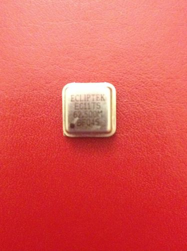 700 ~ Ecliptek EC11TS-62.500M Oscillator New in Factory Tubes lot