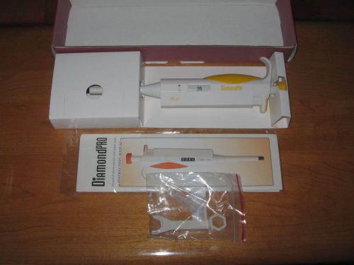 Globe Scientific Diamond Pipette Fixed Volume 25 ul Yellow pn 3312-24 Pipettor