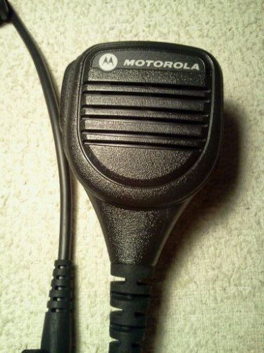 PMMN4013A OEM MOTOROLA REMOTE SPEAKER MIC NEW IN BOX *W/ MIC CLIP *EARPHONE PORT