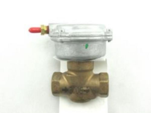 1/2&#034; NPT 2 Way 2.5CV Normally Closed 10-15 Psi Spring Range Valve