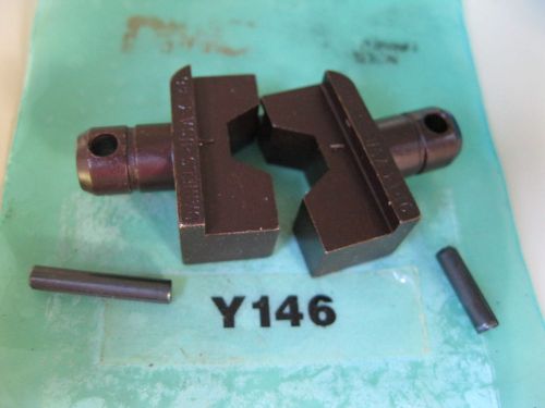 * New * - Daniels DMC Die Set Y146