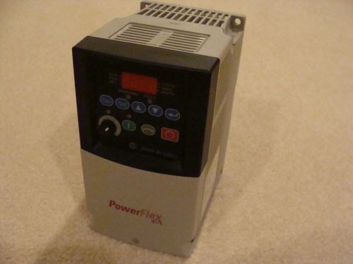 NEW ( no box ) ALLEN BRADLEY POWER FLEX 40 22B-D6PON104 DRIVE 2.2KW 3.0HP 3PH