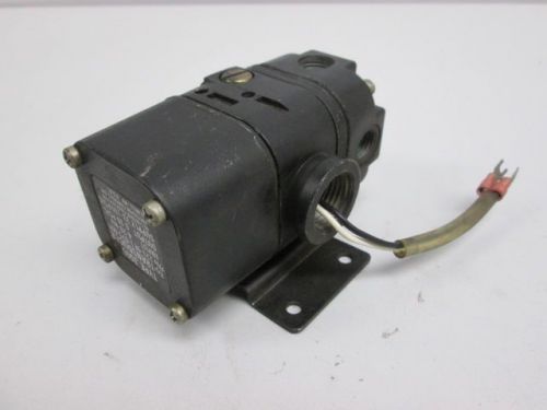 Bellofram 221-961-075-000 t1000 i/p 4-20ma 30psig 33-100psig transducer d257314 for sale