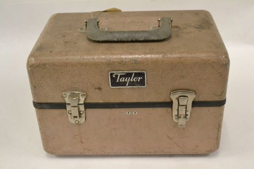 TAYLOR 152S3 MODEL B PRECISION CALIBRATOR 30V-DC 24MA B327141