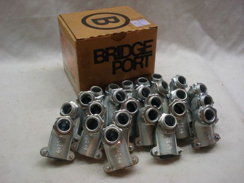 Bridgeport Fittings 1/2&#034; 90 Degree Angle Connectors,  Lot of 25,  804,  NIB