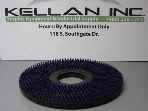 19&#034; short trim nylon buffer pad drive brush (1/2&#034; bristle) brand unknown for sale