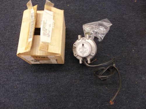 TECUMSEH CONDENSER FAN MOTOR 810E006A76 115V .5A 6W NEW