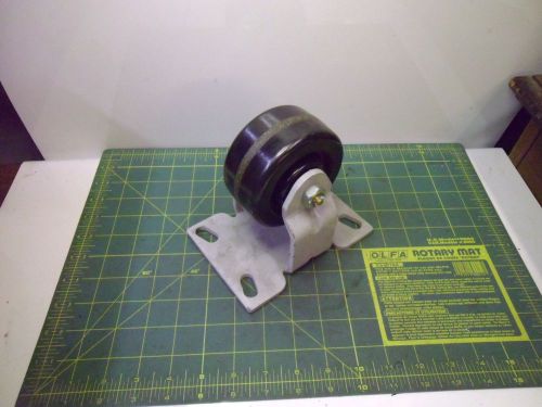 4 inch rigid caster 4 1/2 x 6 1/4 plate mount 800 lb capacity phenolic # j54748 for sale