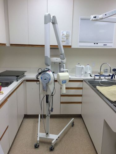 AFP Vet70ACP mobile dental xray with EVA sensor plate