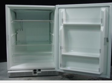 Id#4075:u-line:uln75fwh-13:freezer:under counter for sale