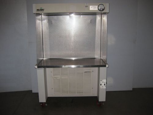 NUAIRE NU-301-436 NU301436 4&#039; LAMINAR FLOW LAB LABORATORY SAFETY HOOD