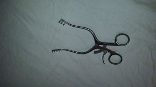 Codman 50-1196 Weitlaner Retractor Sharp Self-Retaining 3x4 Prongs 5.5&#034;