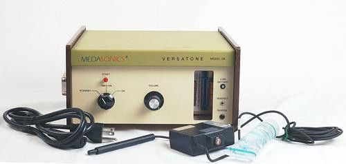 MedaSonics Versatone D8 Perioperative Doppler w/ P82 8 Mhz Probe