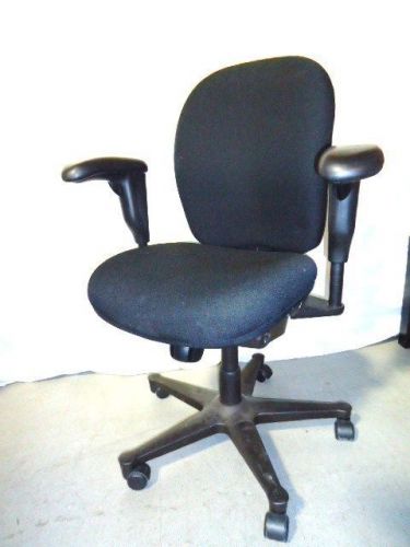 STEELCASE 4531331DW INDUSTRIAL ROLLING SWIVEL OFFICE DESK CHAIR