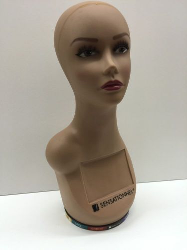 Rotating MANNEQUIN HEAD DISPLAY WIG HOLDER PLASTIC PVC 18&#034; TALL Sensational #16