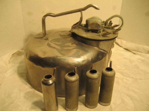 POLAR ALLEGHENY MILKER PAIL WITH PULSATOR AND TEAT CUPS - UNIVERSAL MACHINE CO.