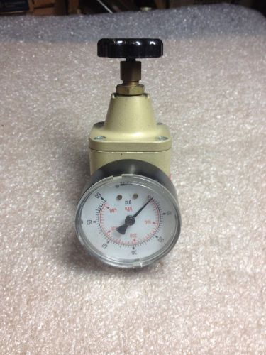 (RR21-3) NORGREN 11-018-100 PRESSURE REGULATOR