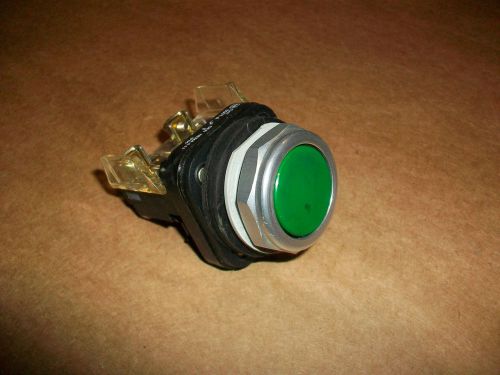 Allen Bradley Push Button 800T-A_P  Series F  Green Operator   NICE!