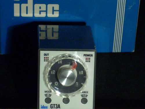 NEW Idec GT3A-4AF20 Electronic Timer 0.05sec-120hr Multi-Mode 100-240 VAC Japan