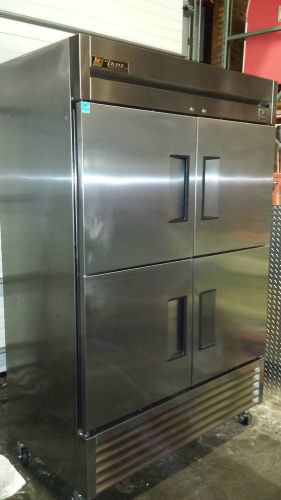 True t-49f-4 55&#034; solid split door reach in freezer for sale