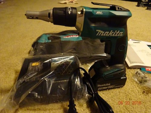 Makita XSF03 18V LXT Li-Ion Brushless Cordless Drywall Screwdriver   ***NEW***