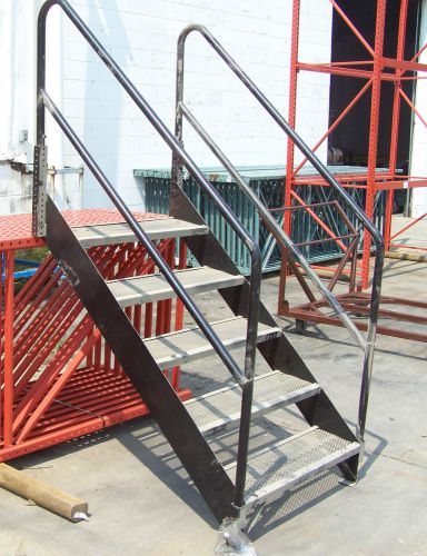 5 STEP HEAVY STEEL INDUSTRIAL FACTORY PLATFORM STAIRS CASE W/ RAILS