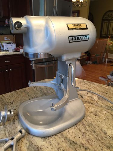 Hobart N50 5Qt. Commercial Mixer - Strong!