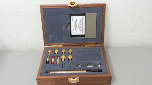 Keysight,agilent,hp 85052d economy calibration kit, 45 mhz - 26.5 ghz, 3.5mm for sale